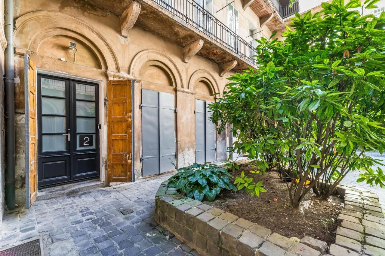Urban Stable Luxury Apartments Budapest Exterior foto